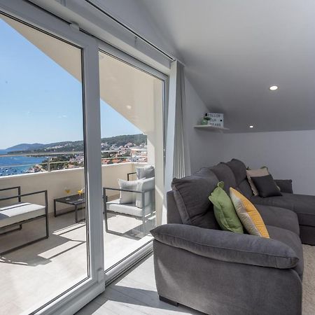 Апартаменты Golden View Penthouse Хвар Экстерьер фото